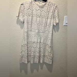 Blu pepper 
Great condition 
Lace dress